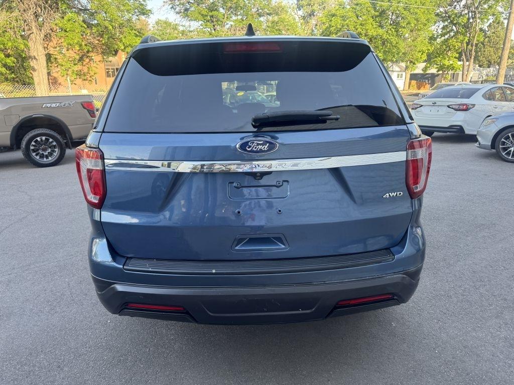 Ford Explorer Base 4WD 2018