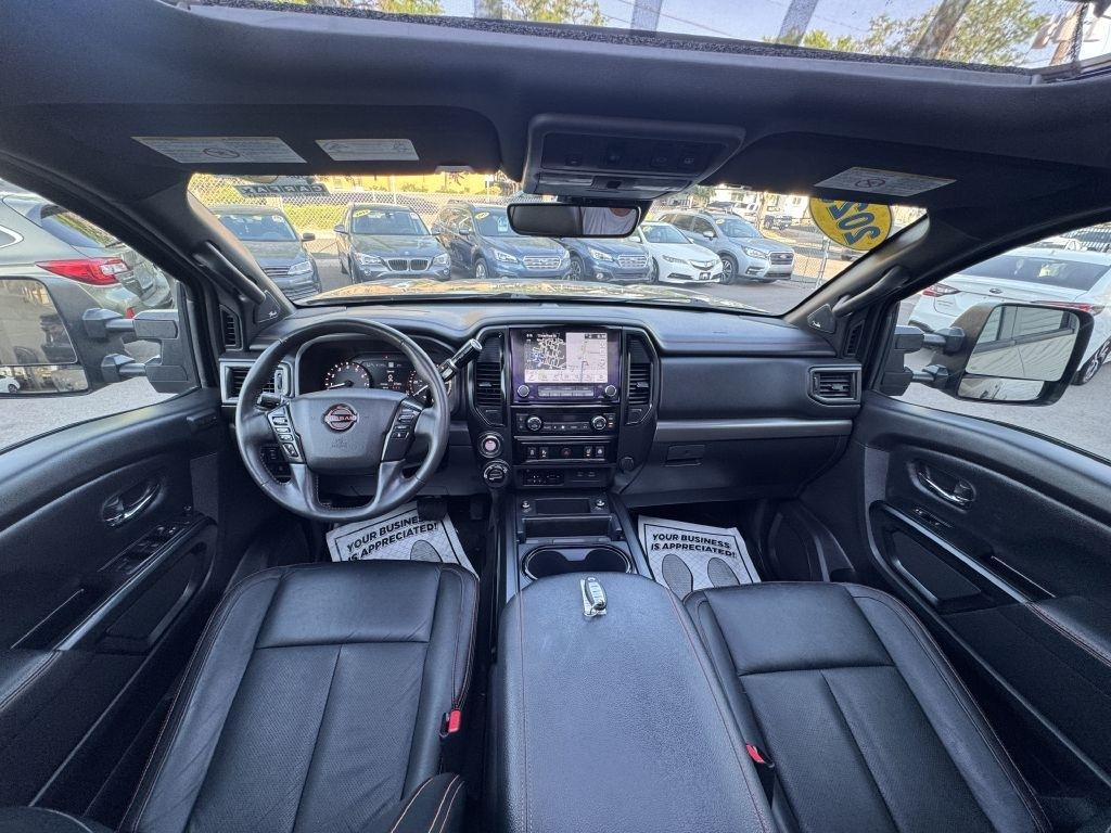 Nissan Titan XD SL Crew Cab 4WD 2023