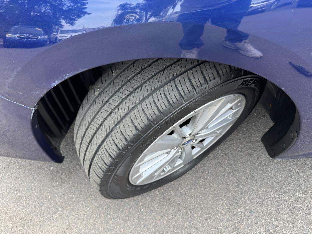 Subaru Impreza 2.0i Premium CVT 4-Door 2018