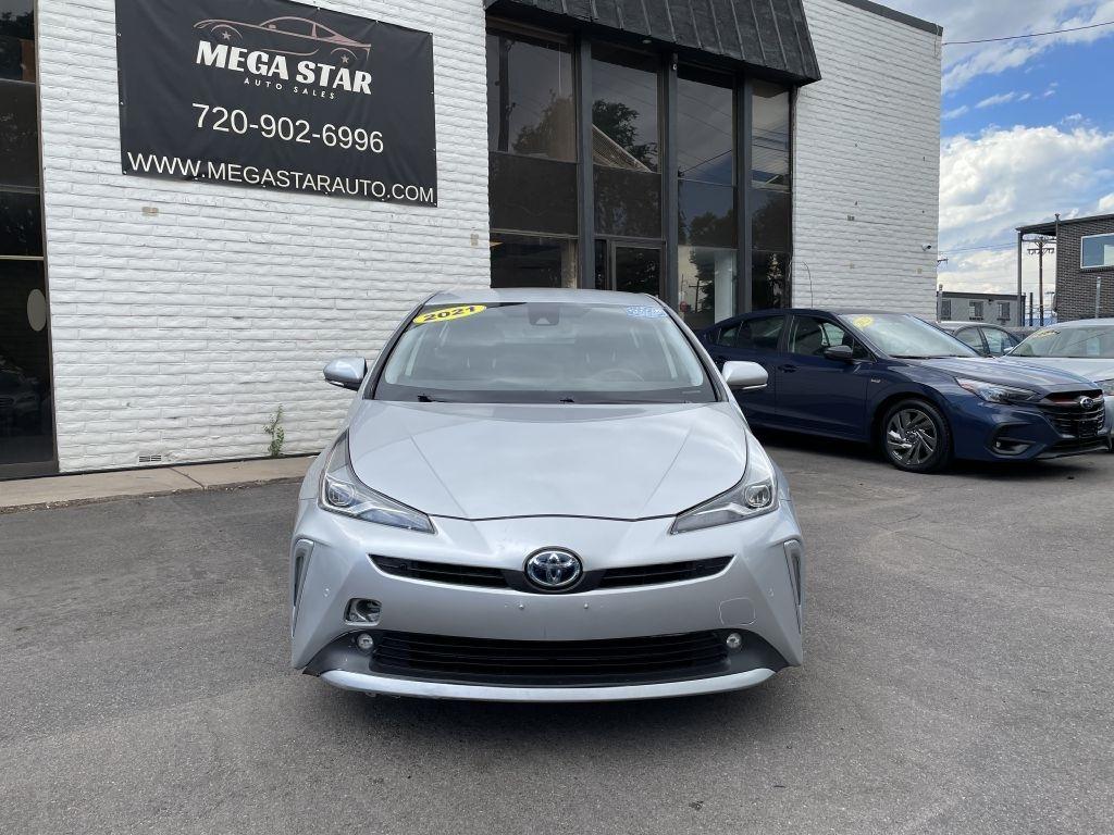 Toyota Prius LE AWD-e 2021