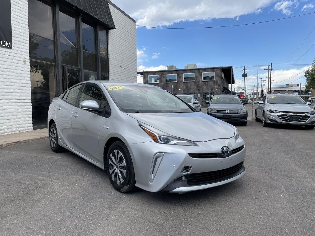Toyota Prius LE AWD-e 2021