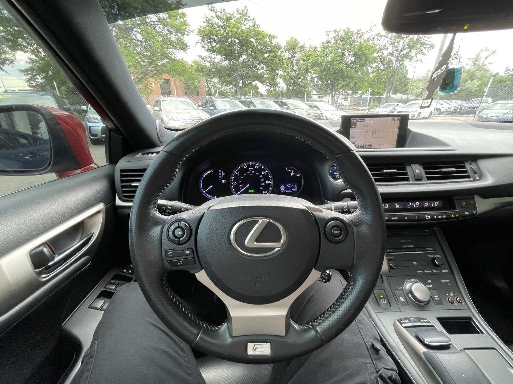 Lexus CT 200h Base 2014