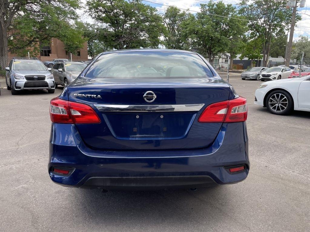 Nissan Sentra SL 2016