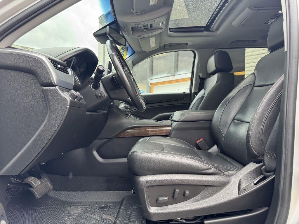Chevrolet Suburban LT 4WD 2019