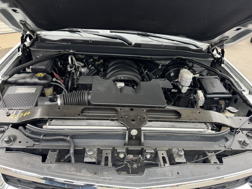 Chevrolet Suburban LT 4WD 2019