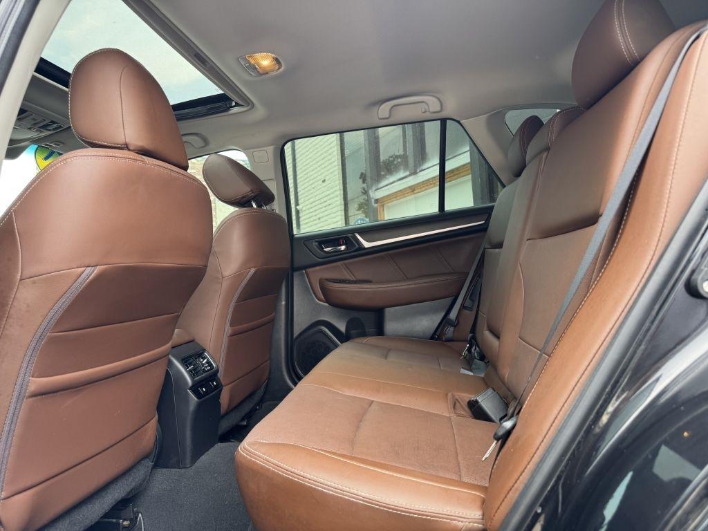 Subaru Outback 3.6R Touring 2017