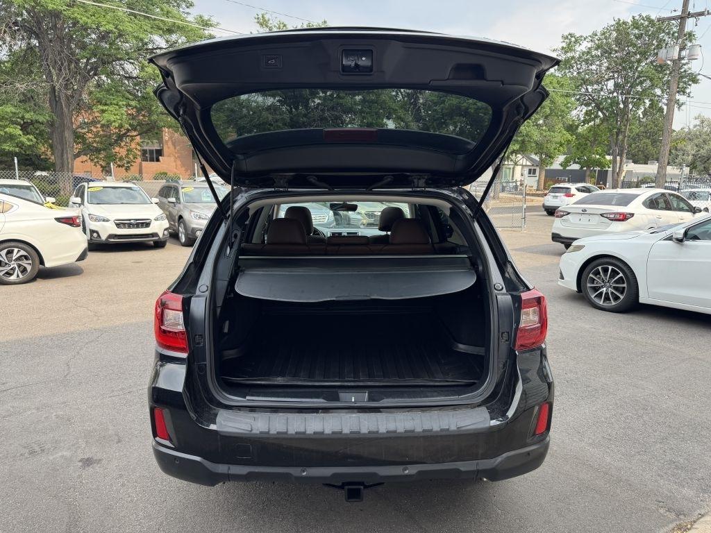 Subaru Outback 3.6R Touring 2017