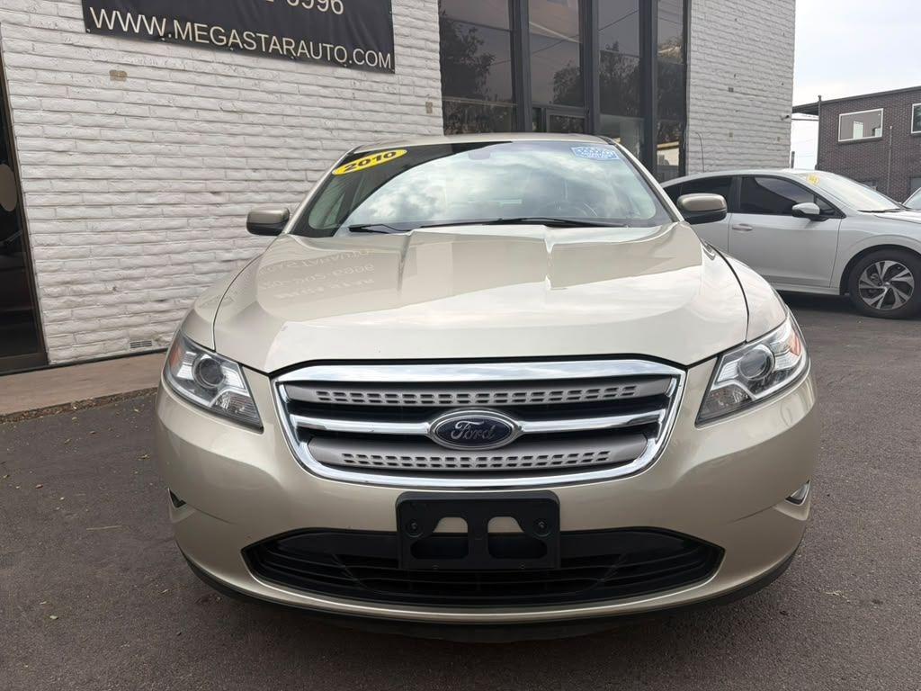 Ford Taurus SEL AWD 2010