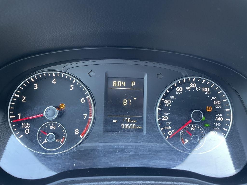 Volkswagen Passat 1.8T Wolfsburg AT 2014