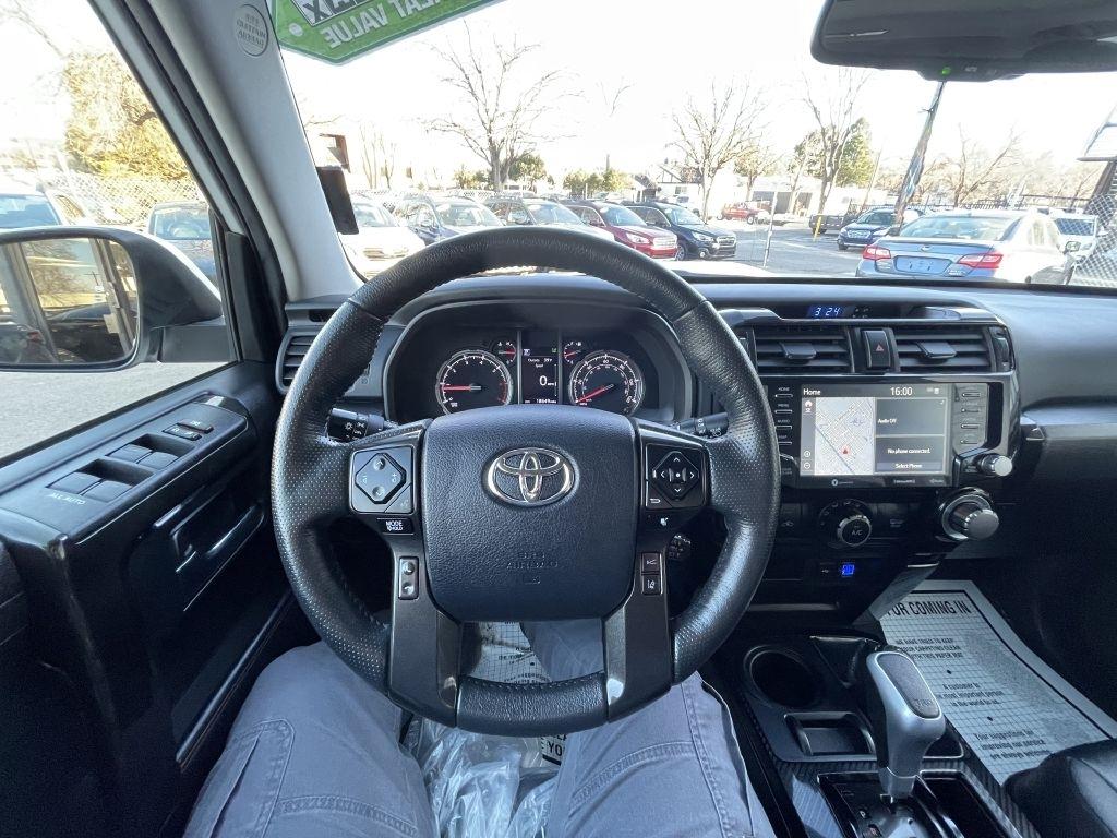 Toyota 4Runner TRD Off-road Premium 4WD 2024