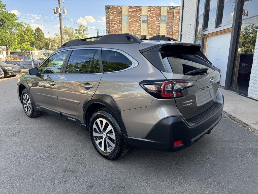 Subaru Outback Premium 2023