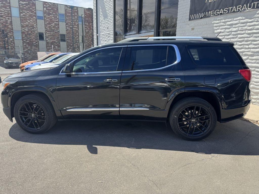GMC Acadia Denali AWD 2018