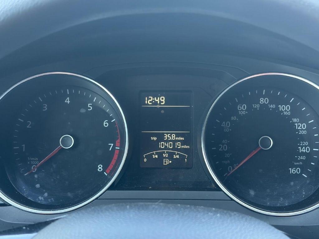 Volkswagen Jetta 1.4T S 6A 2017