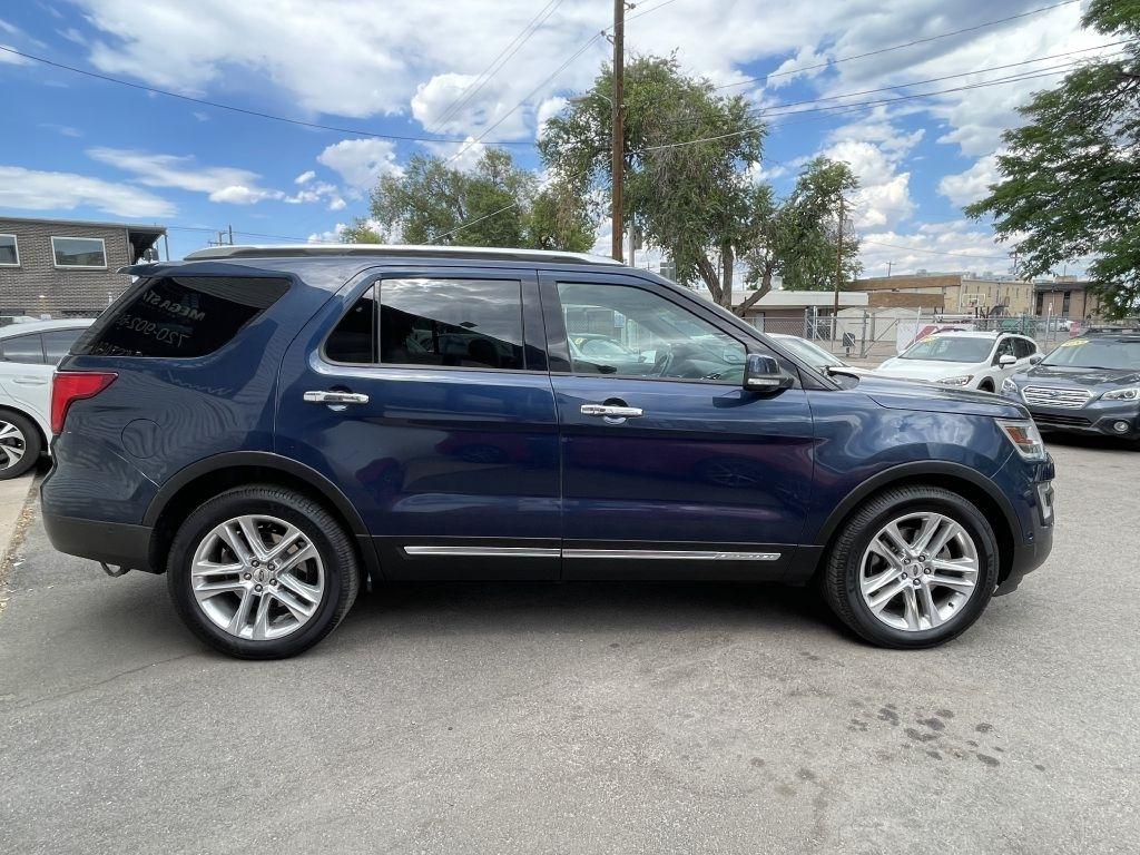 Ford Explorer Limited 4WD 2017