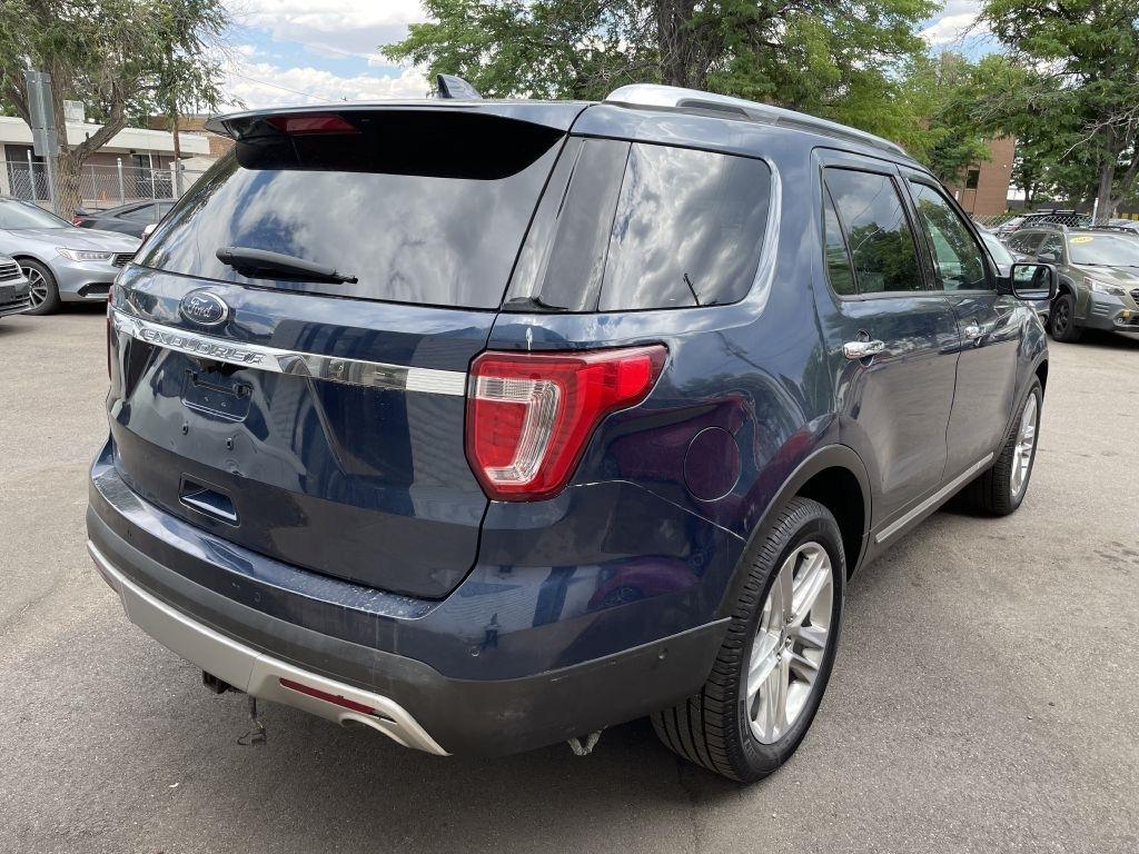 Ford Explorer Limited 4WD 2017