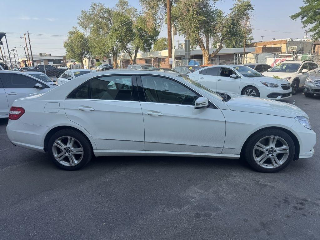 Mercedes-Benz E-Class E350 Sedan 4MATIC 2010