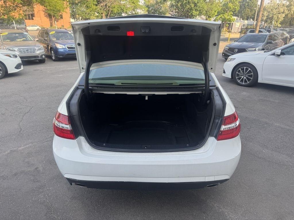 Mercedes-Benz E-Class E350 Sedan 4MATIC 2010