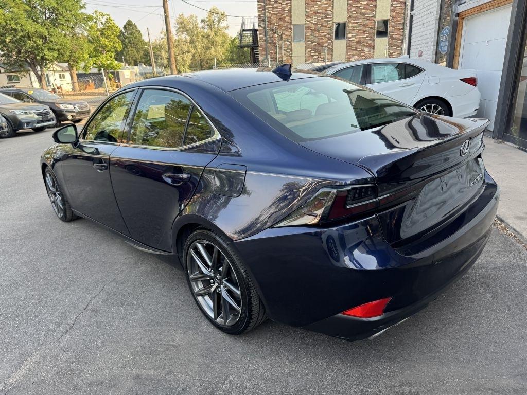 Lexus IS 300 AWD 2017