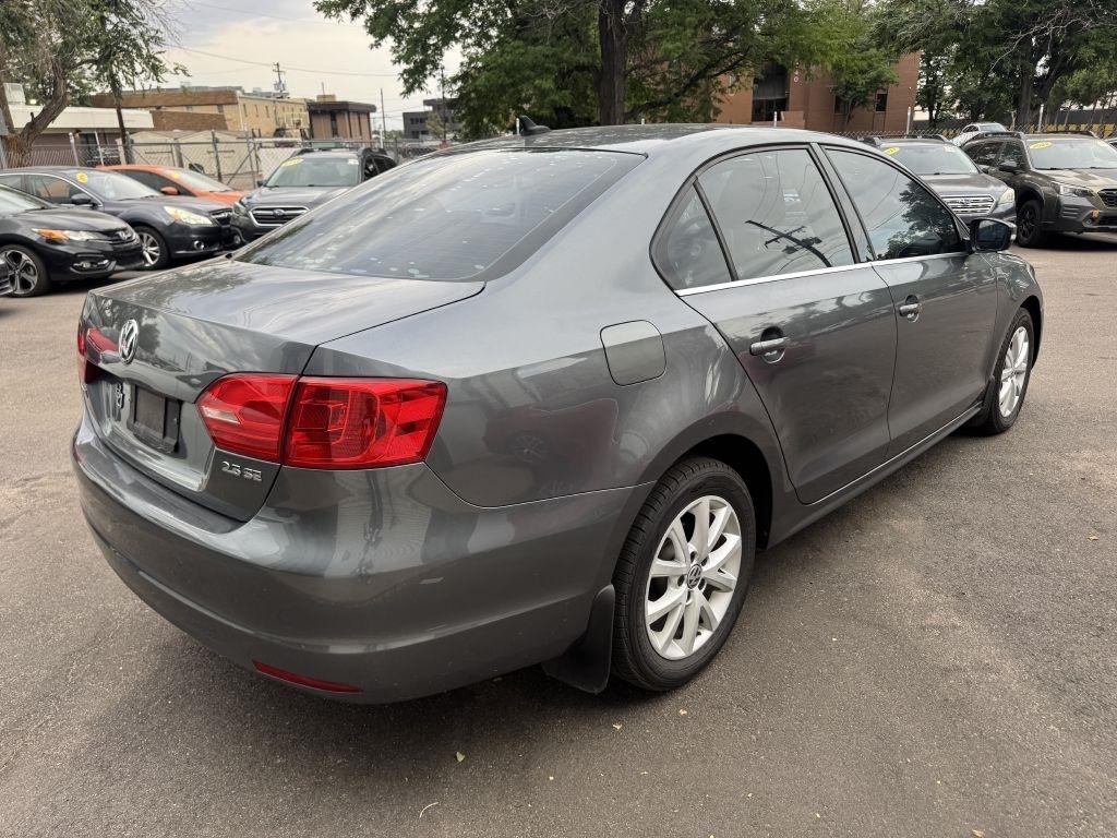 Volkswagen Jetta SE 2013