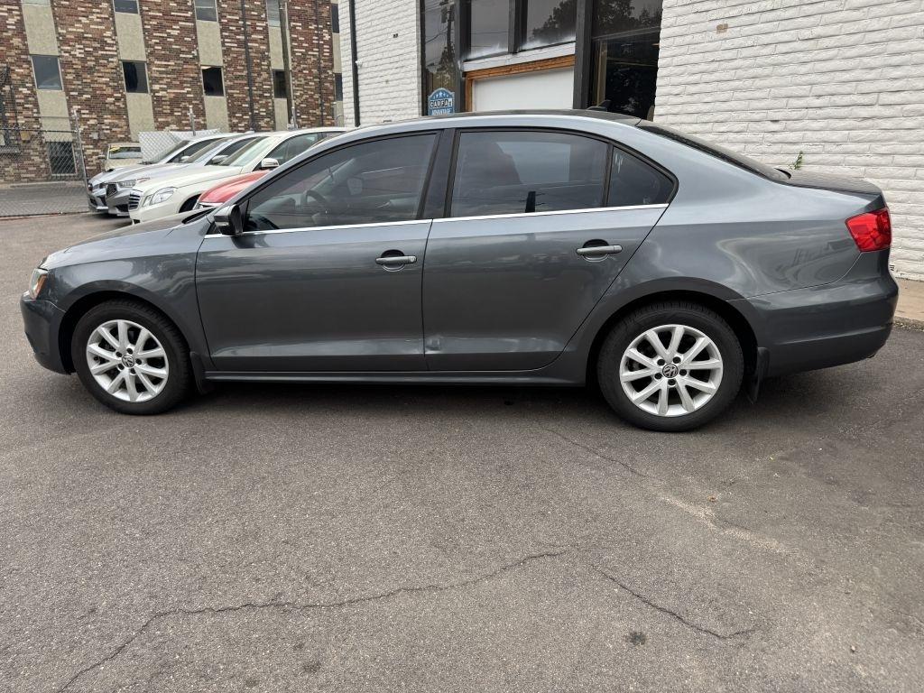 Volkswagen Jetta SE 2013