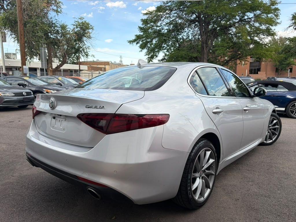 Alfa Romeo Giulia Base AWD 2017