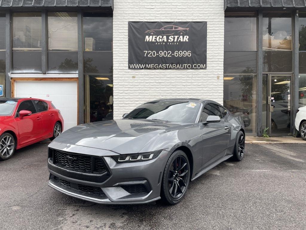 Ford Mustang EcoBoost Coupe 2024