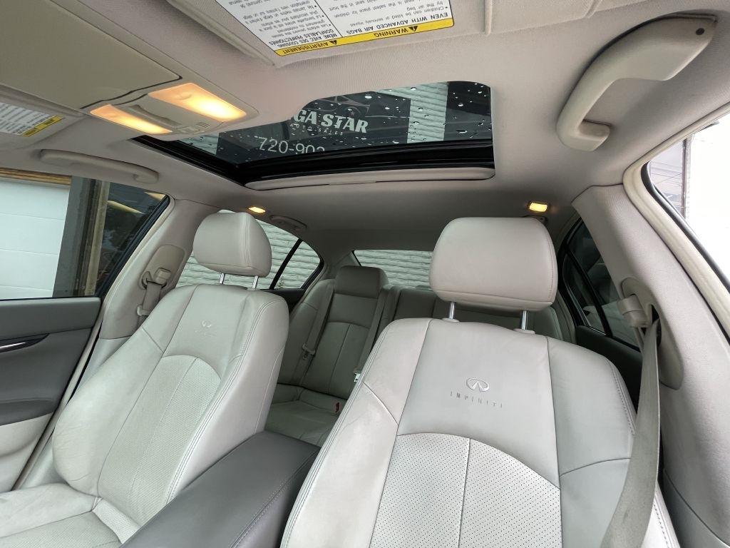 Infiniti G Sedan 37x AWD 2012