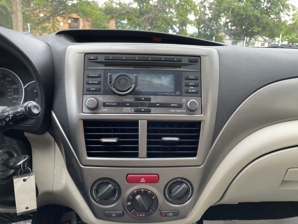 Subaru Impreza 2.5i 5-door 2009