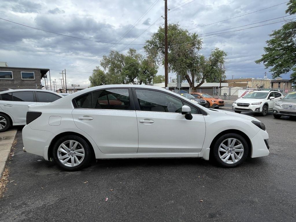 Subaru Impreza 2.0i Premium PZEV 4-Door 2015