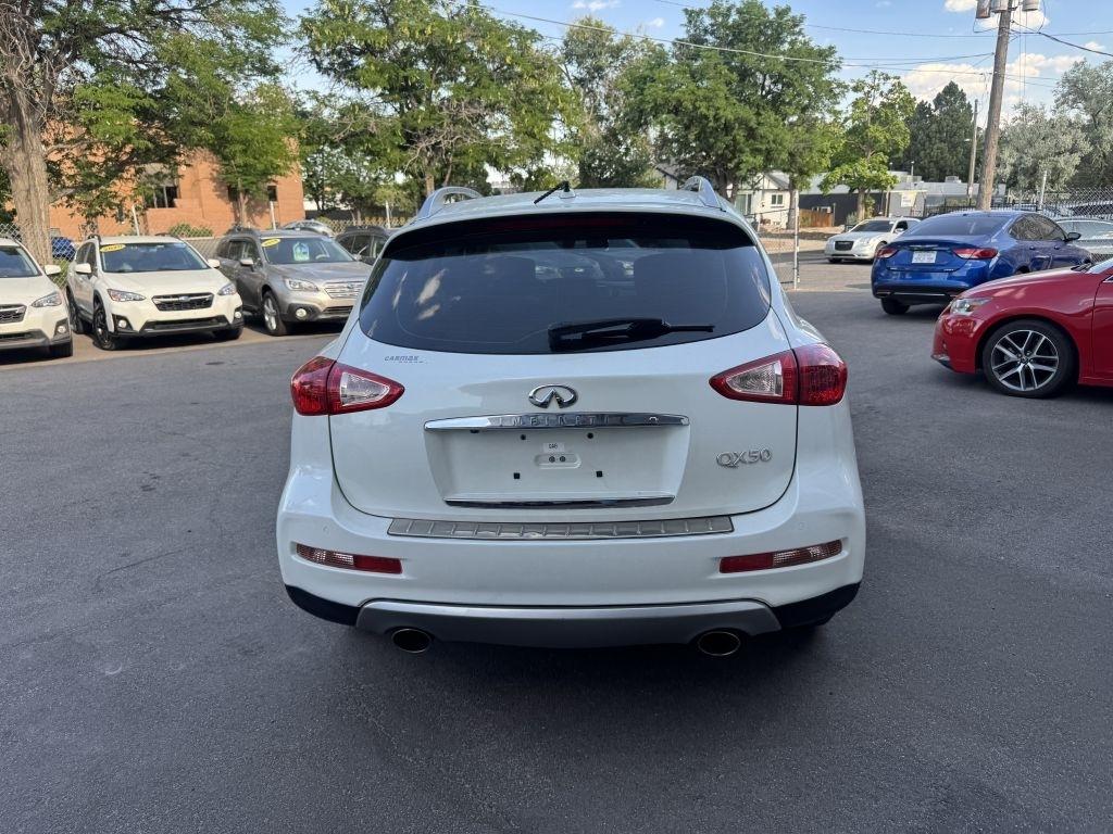 Infiniti QX50 Base AWD 2016
