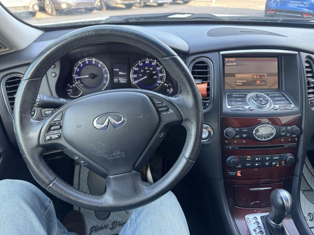 Infiniti QX50 Base AWD 2016