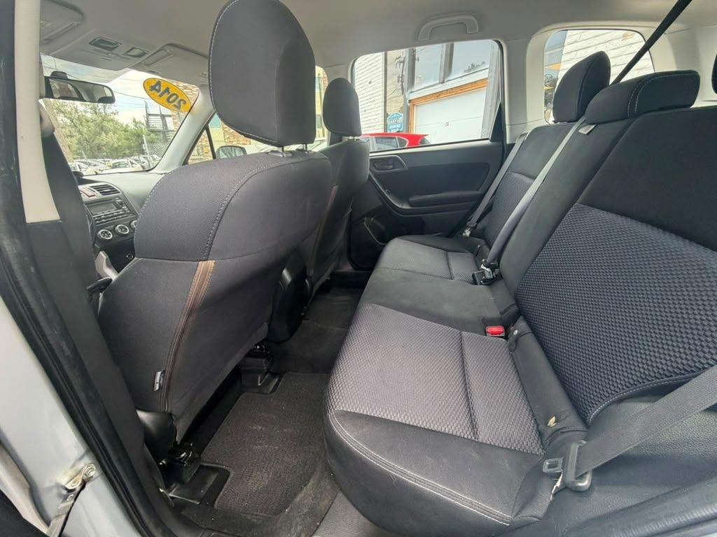 Subaru Forester 2.5i 2014
