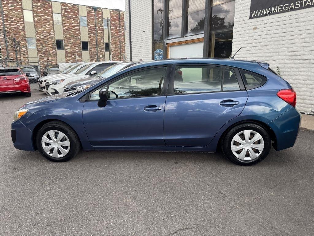 Subaru Impreza Base 5-Door 2012