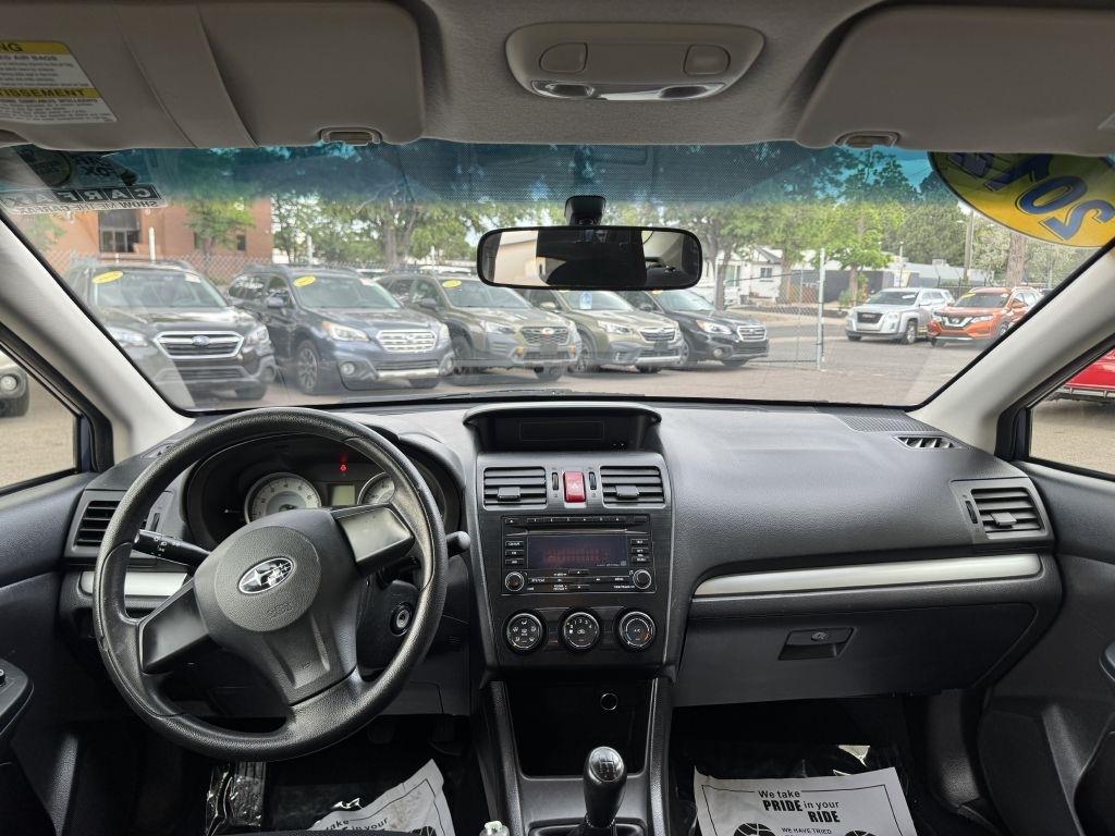 Subaru Impreza Base 5-Door 2012
