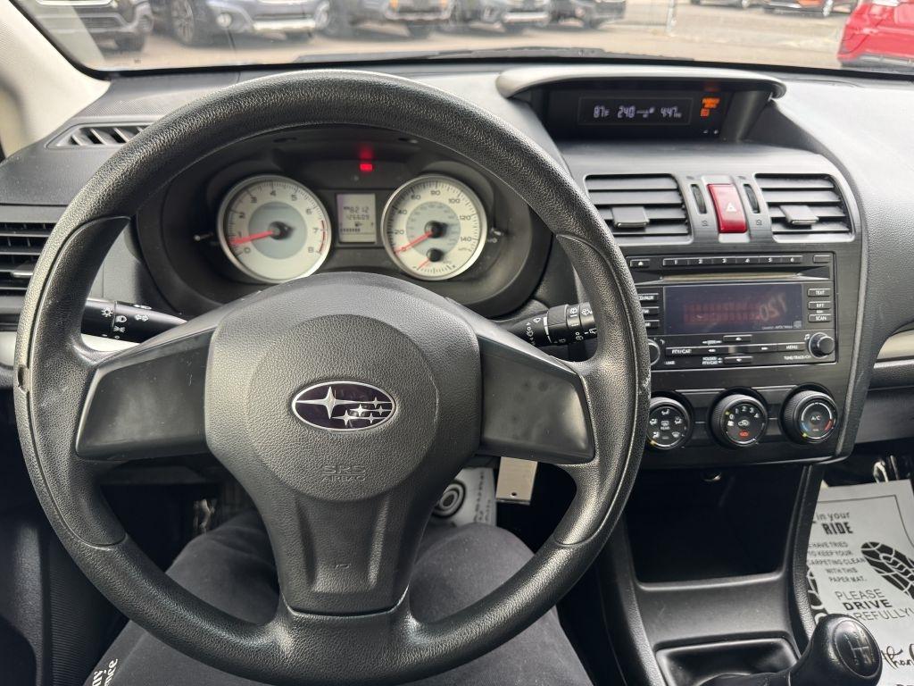 Subaru Impreza Base 5-Door 2012