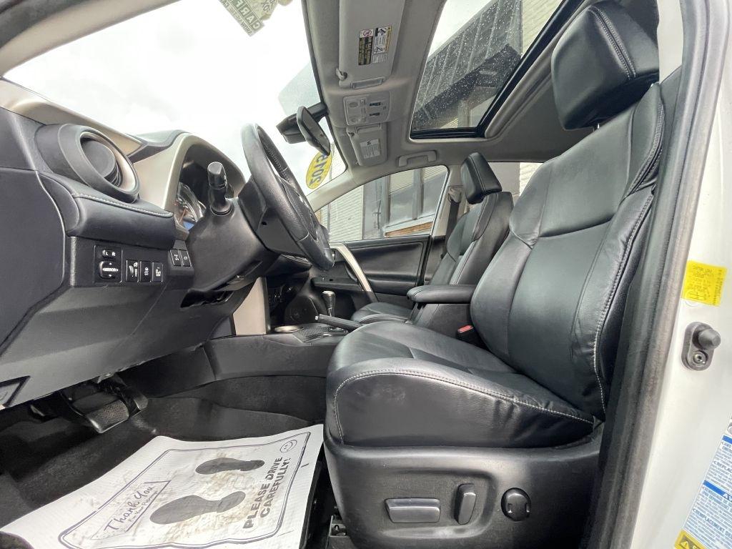 Toyota RAV4 Limited AWD 2015