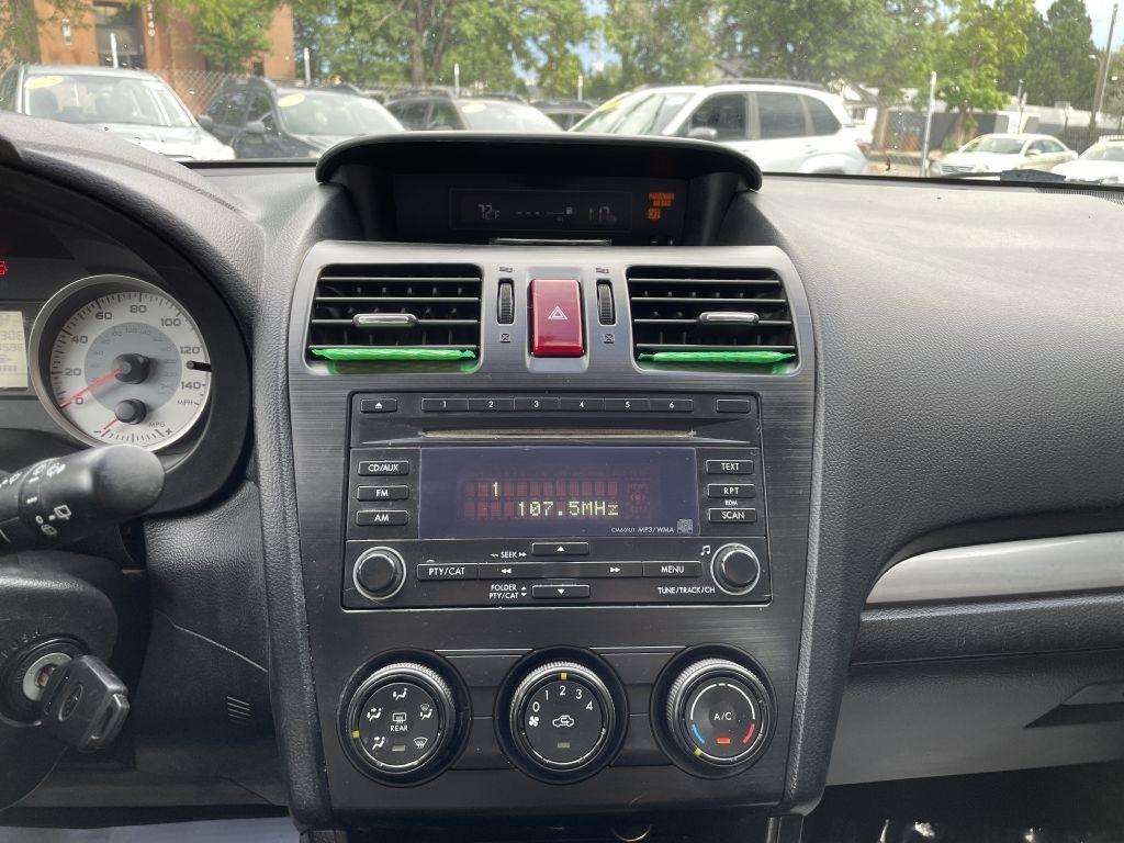 Subaru Impreza Base 5-Door 2012