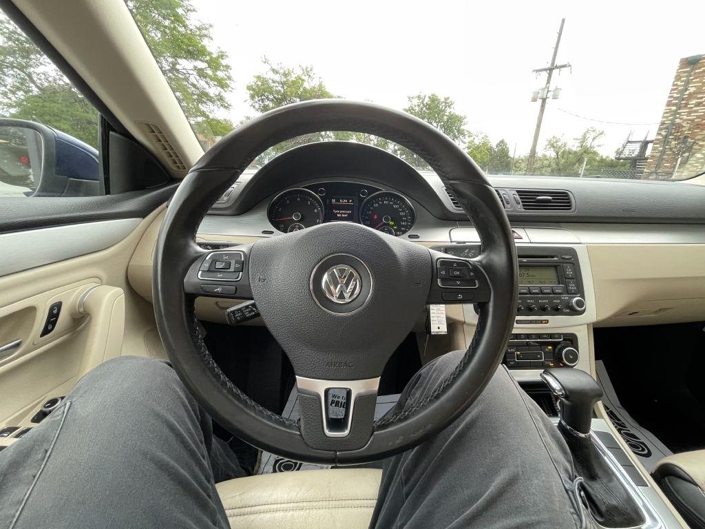 Volkswagen CC Luxury 2009