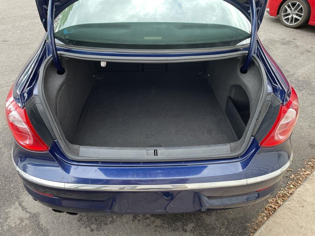 Volkswagen CC Luxury 2009