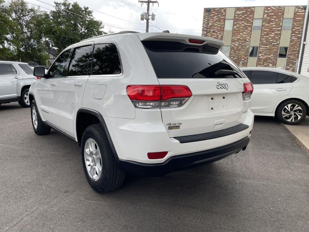 Jeep Grand Cherokee Laredo 4WD 2015