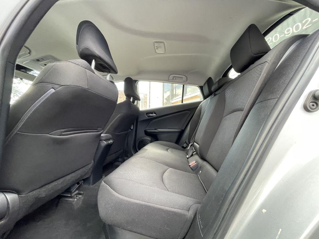 Toyota Prius LE AWD-e 2021