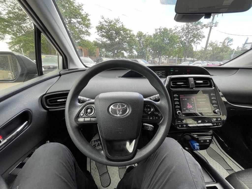 Toyota Prius LE AWD-e 2021