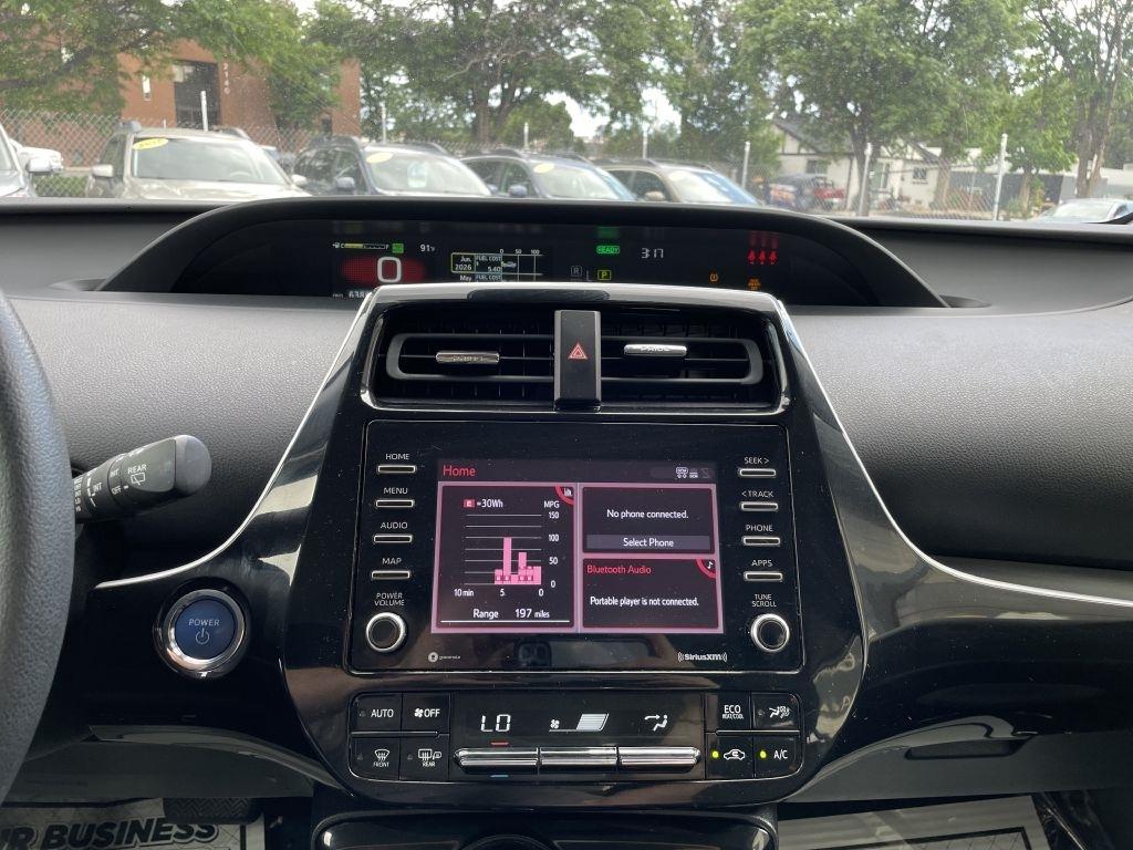 Toyota Prius LE AWD-e 2021