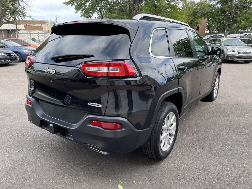 Jeep Cherokee Latitude 4WD 2015