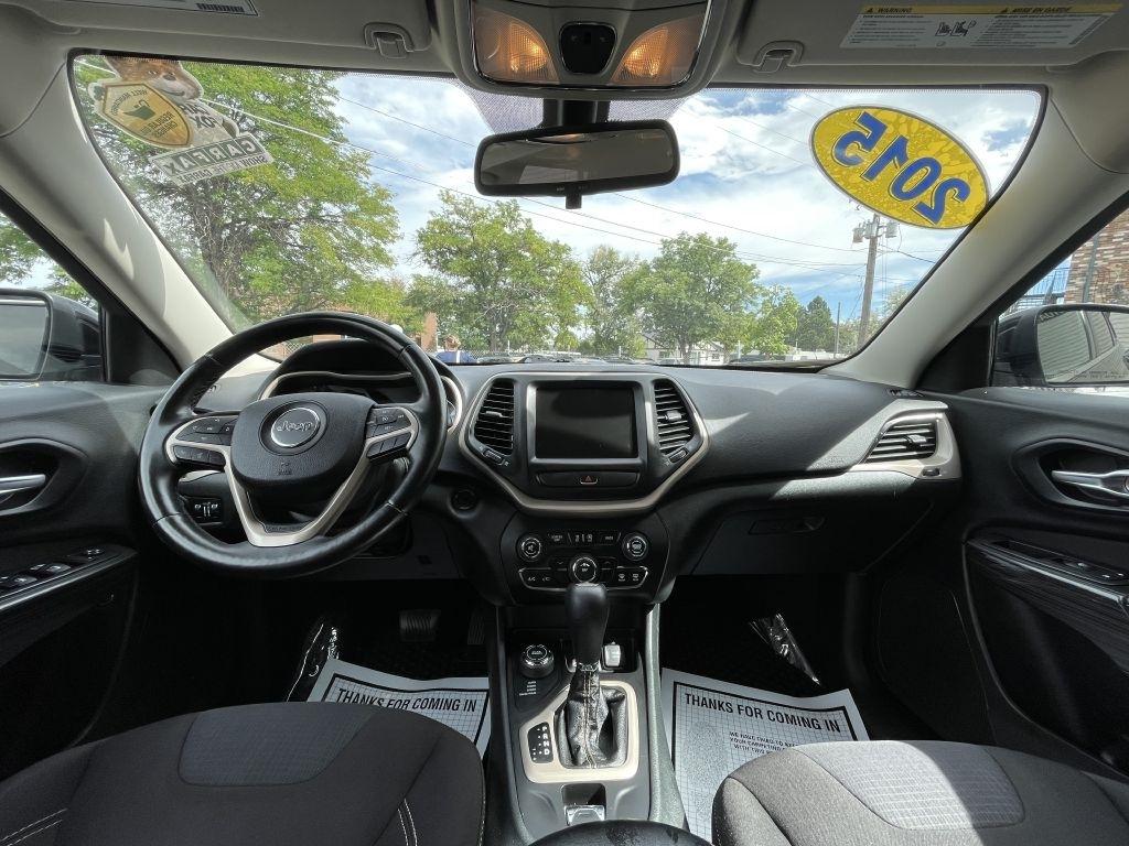 Jeep Cherokee Latitude 4WD 2015