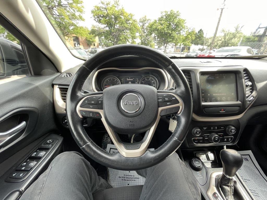 Jeep Cherokee Latitude 4WD 2015