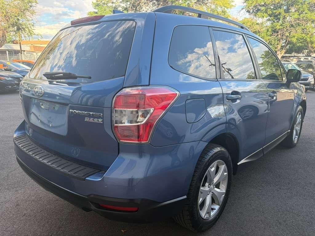 Subaru Forester 2.5i Premium PZEV CVT 2016