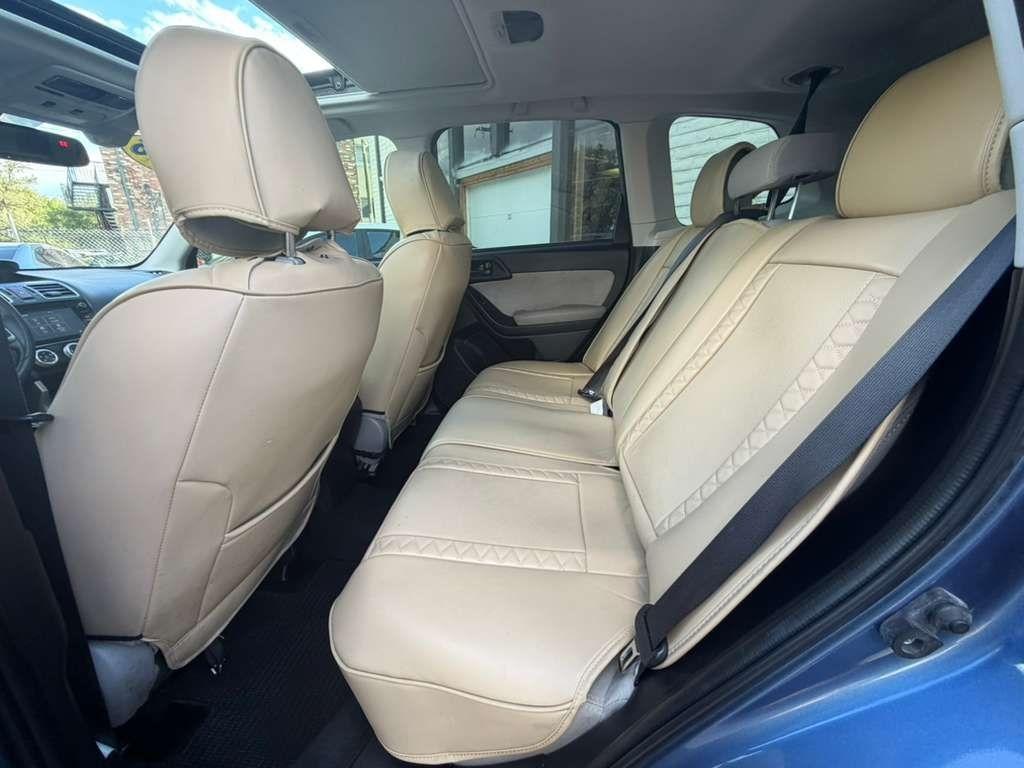 Subaru Forester 2.5i Premium PZEV CVT 2016