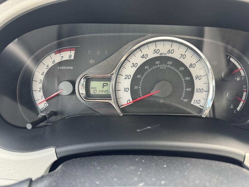 Toyota Sienna FWD 7-Passenger V6 2013