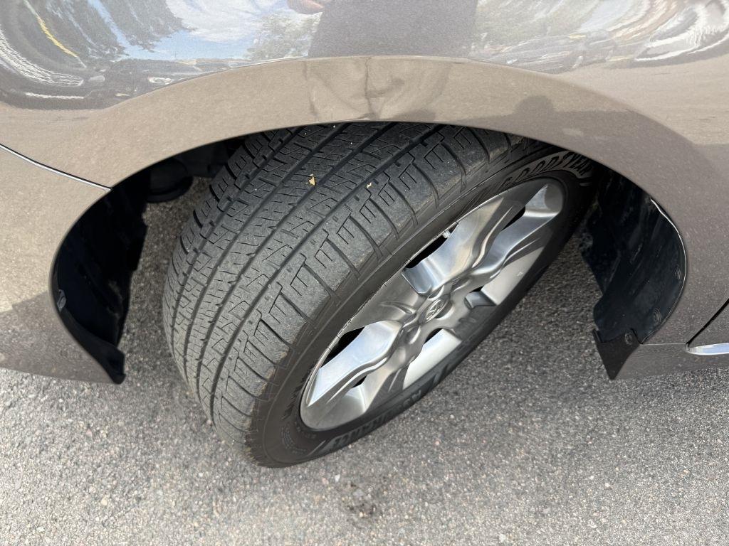 Toyota Sienna FWD 7-Passenger V6 2013